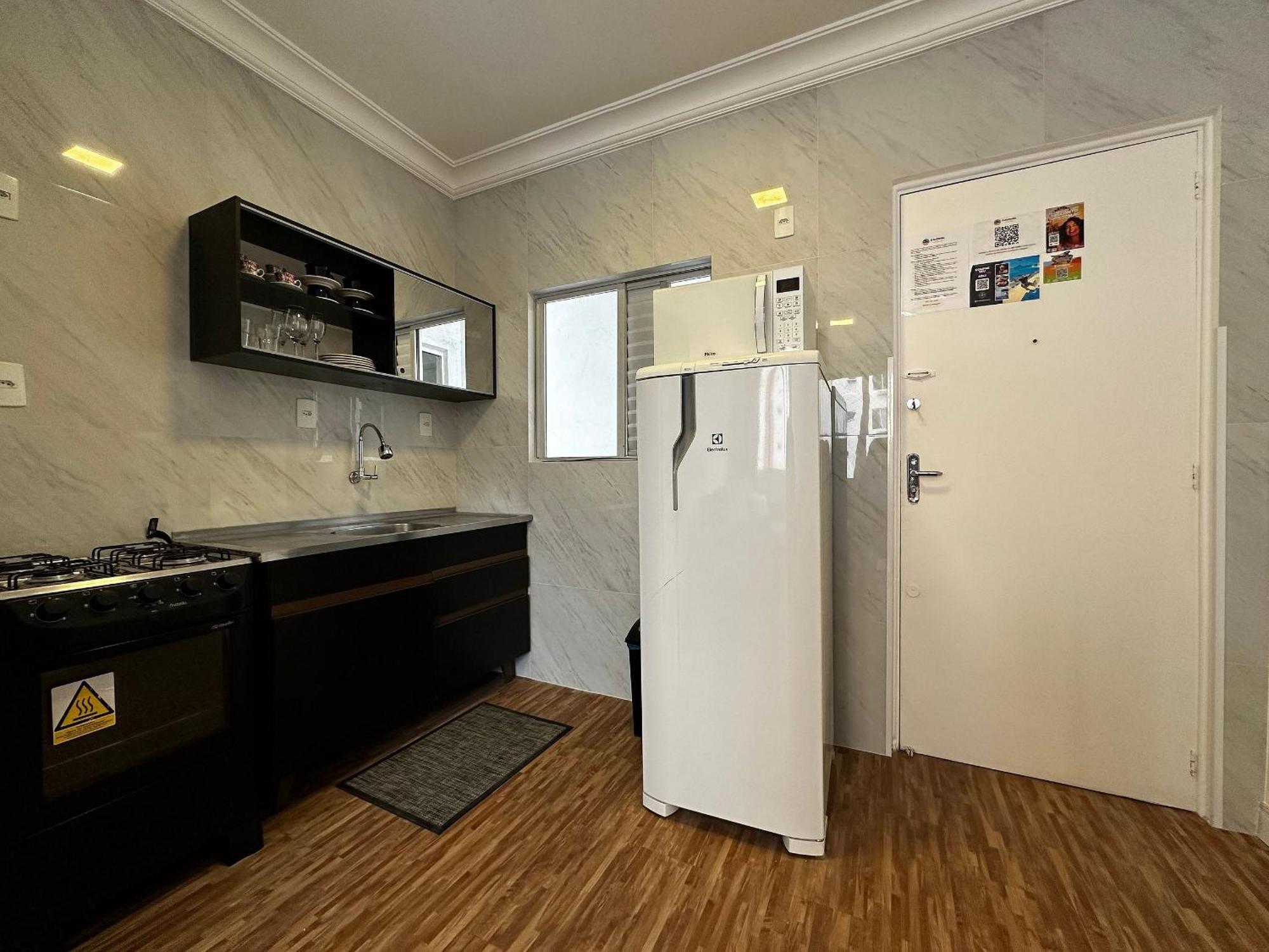 Po04- 1 Ao Lado Shop. Atlantico C/ Garagem Apartamento Balneario Camboriu